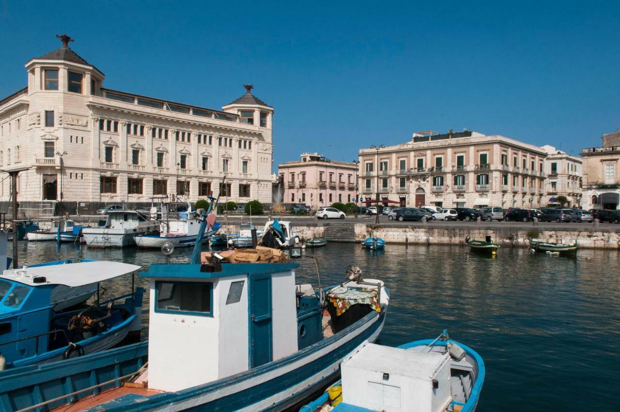Ortigia Exclusive Apartment Szirakúza Kültér fotó